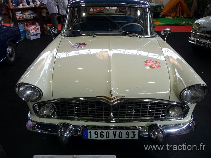 Epoquauto (30).JPG - 05/11/2010 - 69000 LYONƒPOQU'AUTO32�me Salon International Autos & Motos AnciennesSIMCA VEDETTE - Mod�le : MARLY 1960ImmatriculŽe : 1960 VQ 93